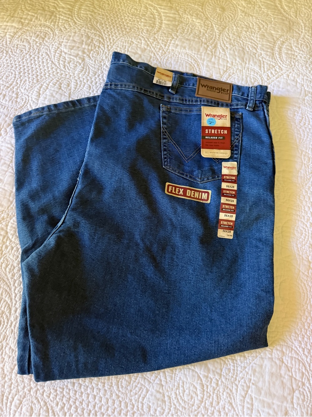 Wrangler Relaxed Fit Stretch Jeans - Navy Blue Size 56X28. NEW‎